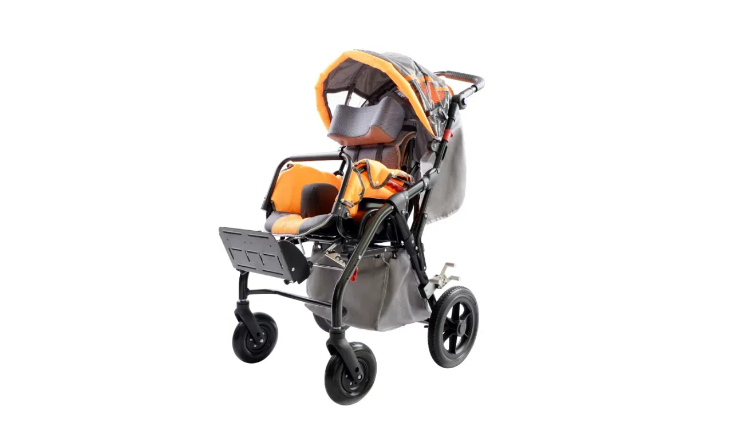 YK8001满足多功能调节需求，为孩子提供舒适和安全的乘坐体验。